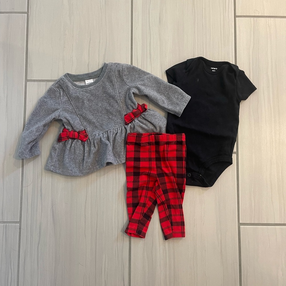 Holiday outfit for baby girl ❤️🖤